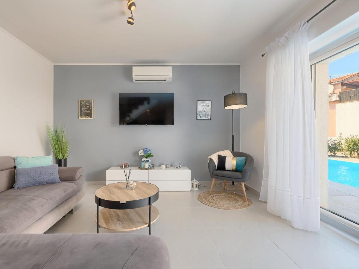 Holiday Home Villa Karmen - Roj454 By Interhome Sveti Petar u Sumi المظهر الخارجي الصورة